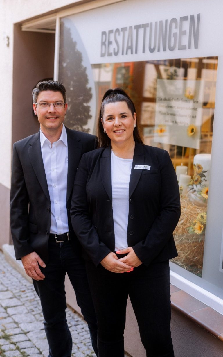 Dominik und Nadine Müller erstellen persönliche und individuelle Trauerreden